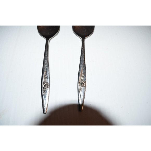 Oneida craft Deluxe serving spoon Lasting Rose Pre-owned 2 pc set - Picture 7 of 11